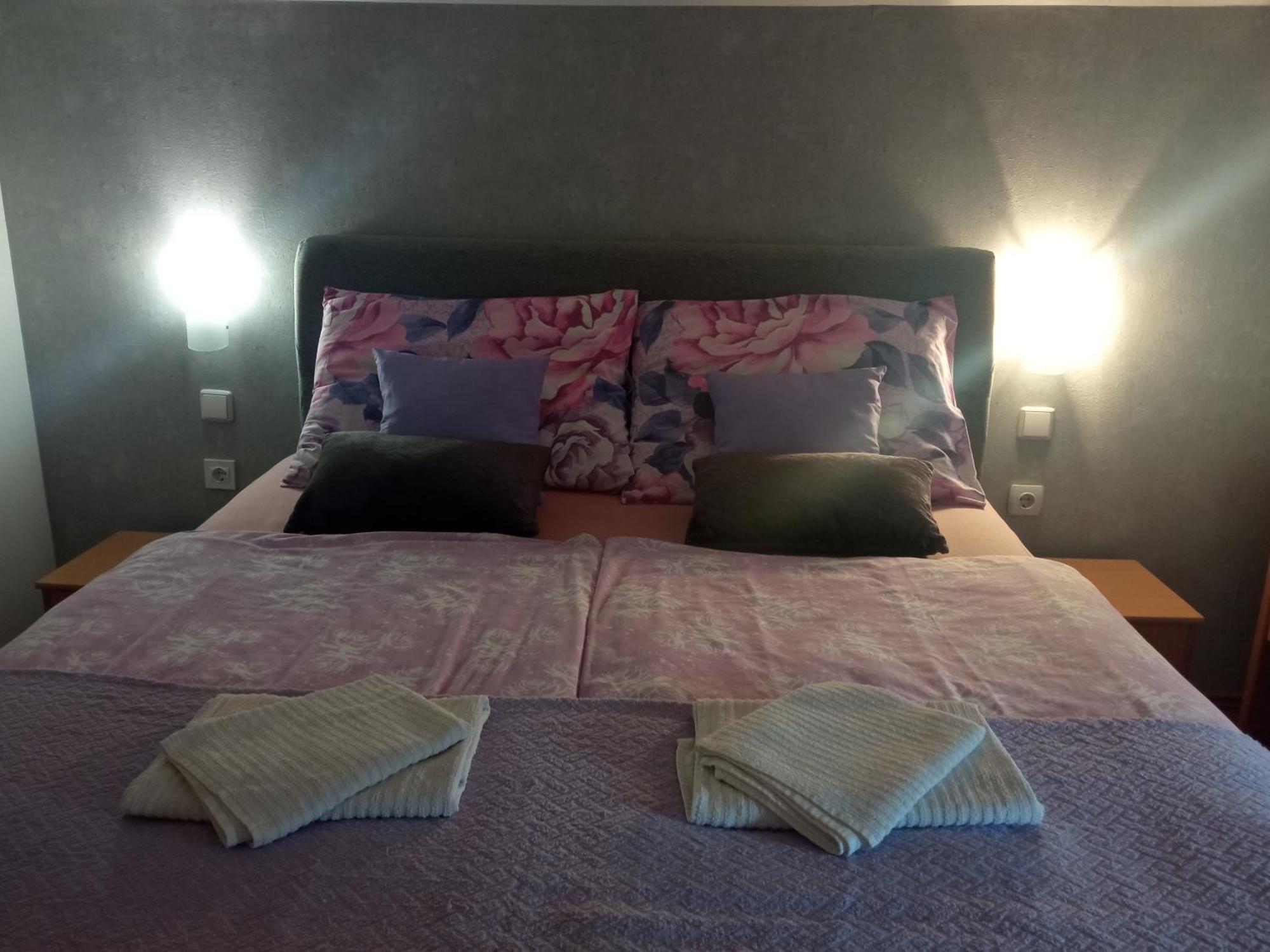 Apartman Vidovic Korenica Exterior foto