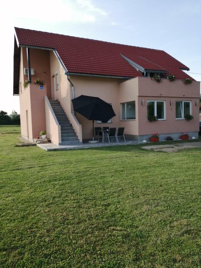Apartman Vidovic Korenica Exterior foto